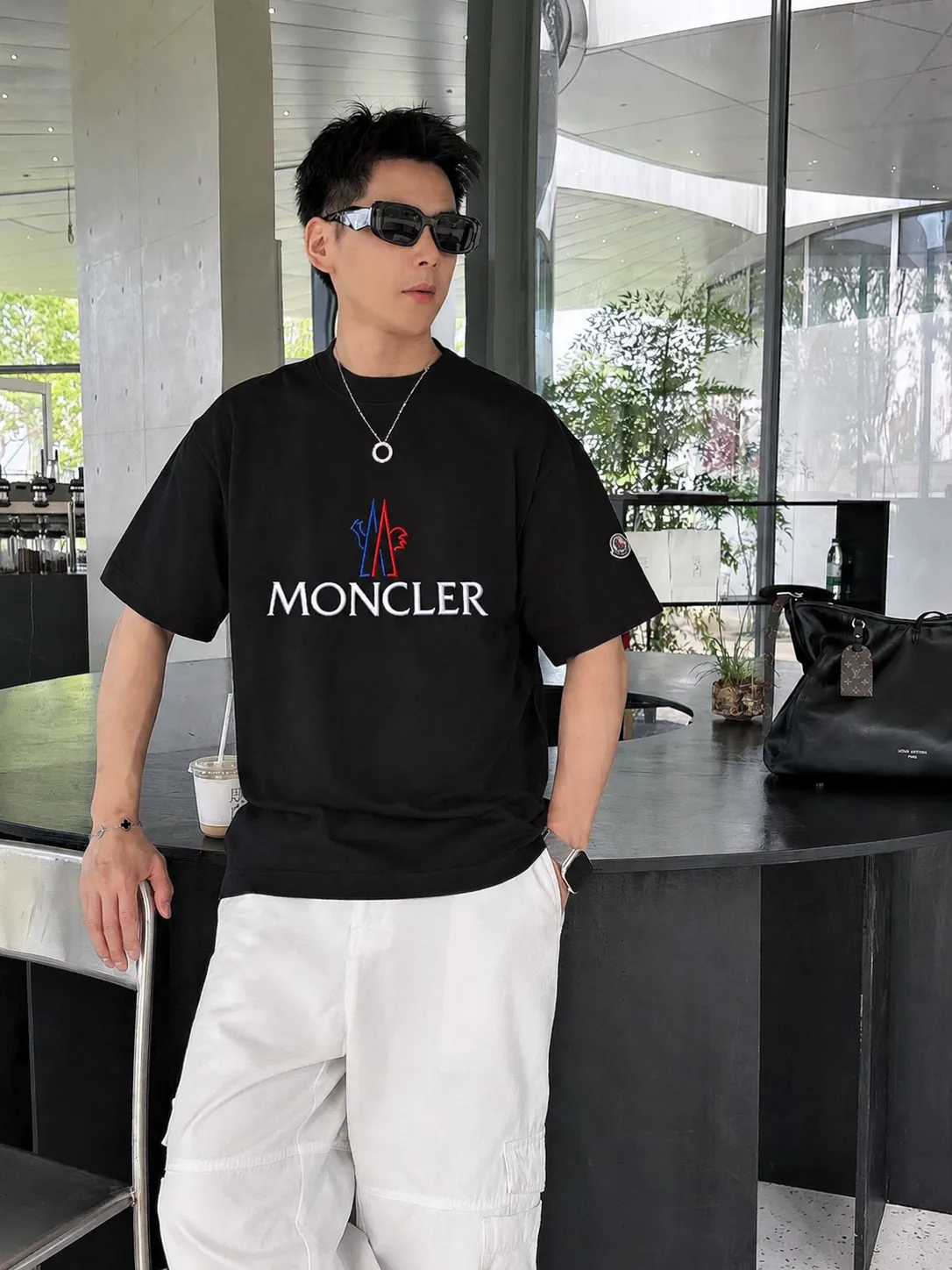 moncle～ logo 《 》7a tee ， Same Style ， : Black White Coffee Brown Size：S（90-130 ） M（125-150 ） L（135-165 ） XL（160-190 ） XXL（185-220 ）